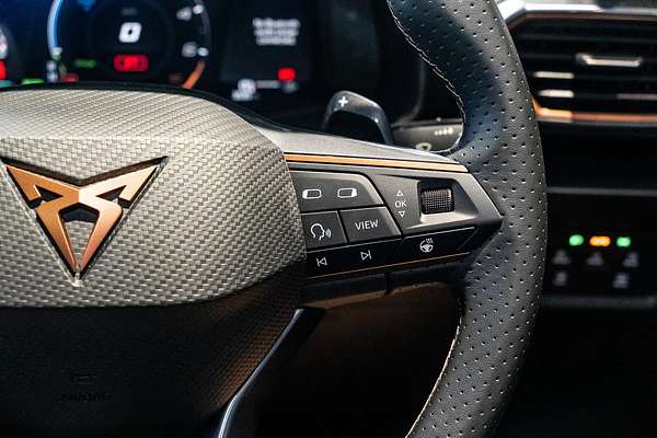 2024 CUPRA Leon VZe KL