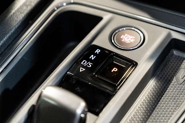 2024 CUPRA Leon VZe KL