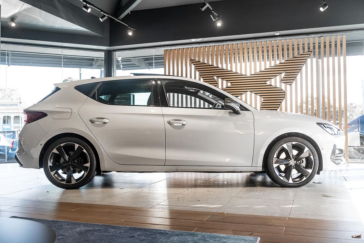 2024 CUPRA Leon V KL