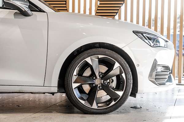 2024 CUPRA Leon V KL
