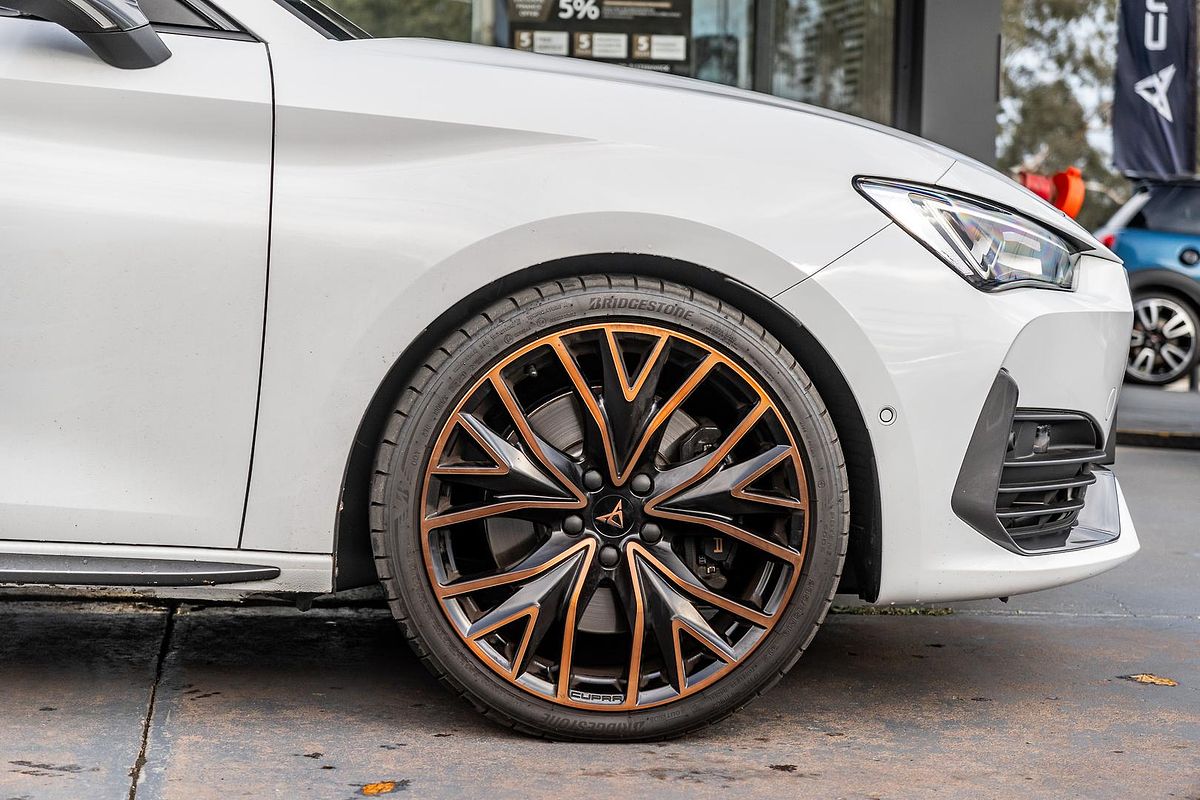 2024 CUPRA Leon VZx KL