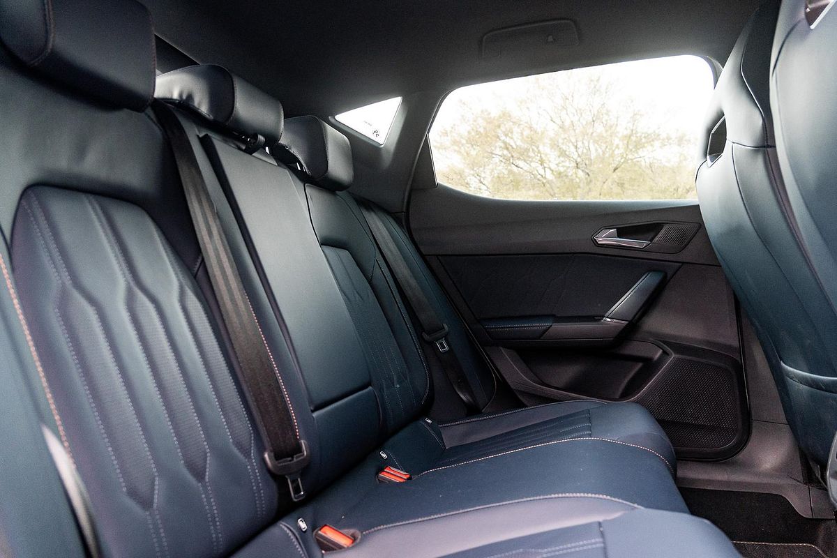 2024 CUPRA Leon VZx KL