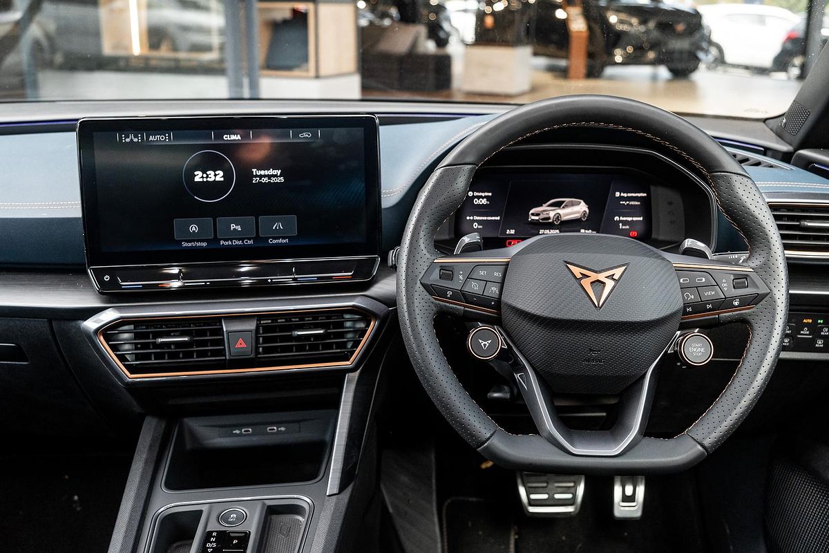 2024 CUPRA Leon VZx KL