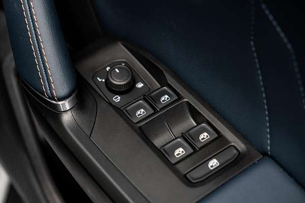 2024 CUPRA Leon VZx KL