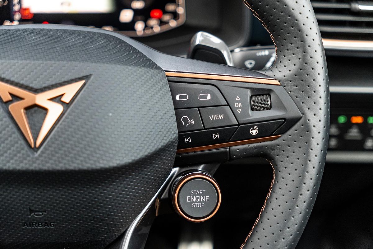 2024 CUPRA Leon VZx KL