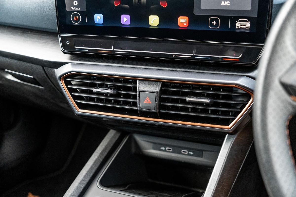 2024 CUPRA Leon VZx KL