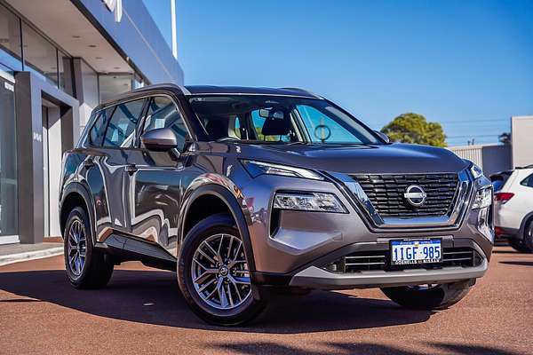 2024 Nissan X-TRAIL ST T33