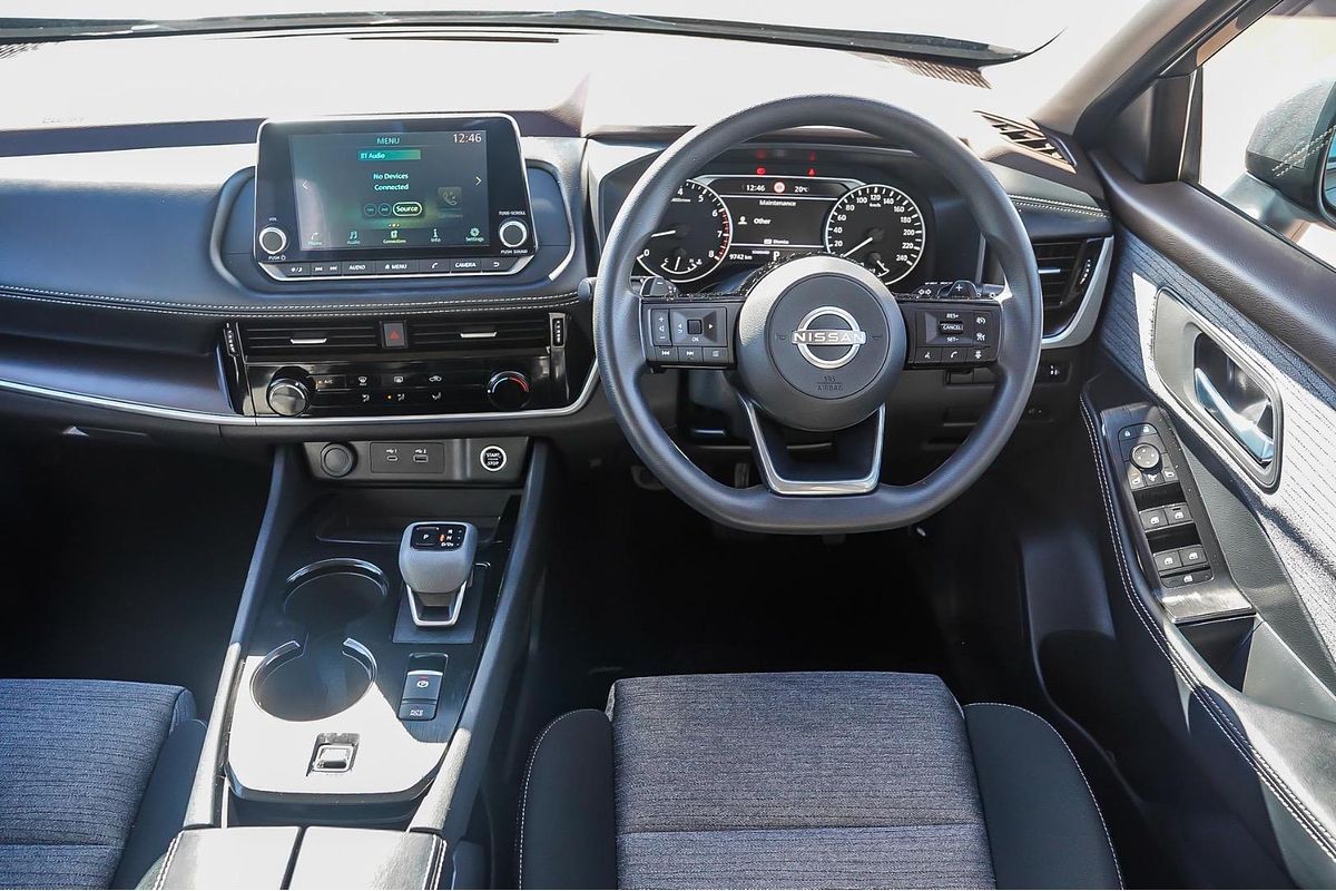 2024 Nissan X-TRAIL ST T33