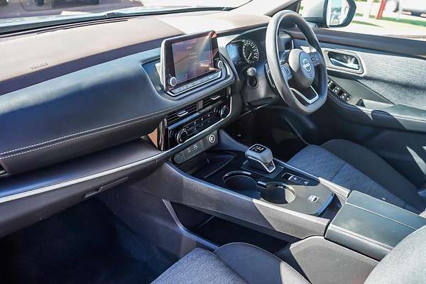 2024 Nissan X-TRAIL ST T33