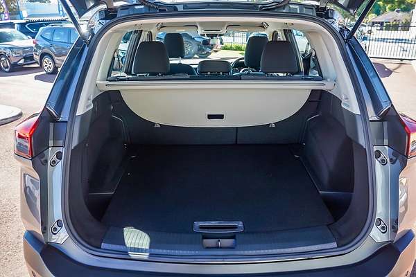 2024 Nissan X-TRAIL ST T33
