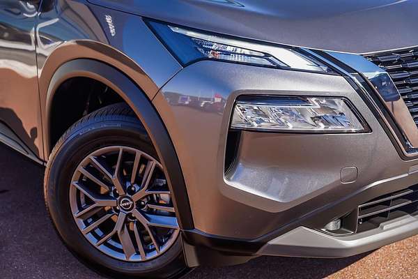 2024 Nissan X-TRAIL ST T33
