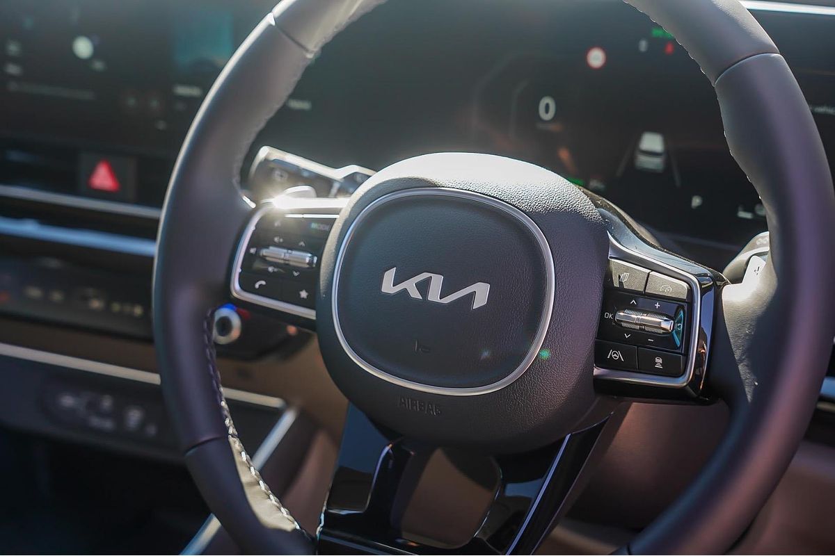 2025 Kia Carnival GT-Line HEV KA4 PE