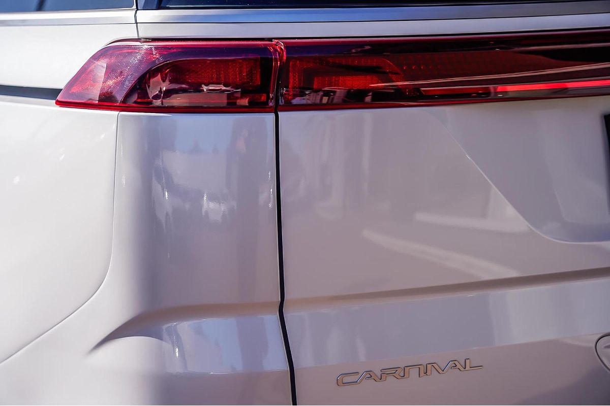 2023 Kia Carnival S KA4