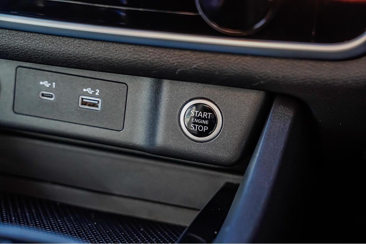 2024 Nissan X-TRAIL ST T33