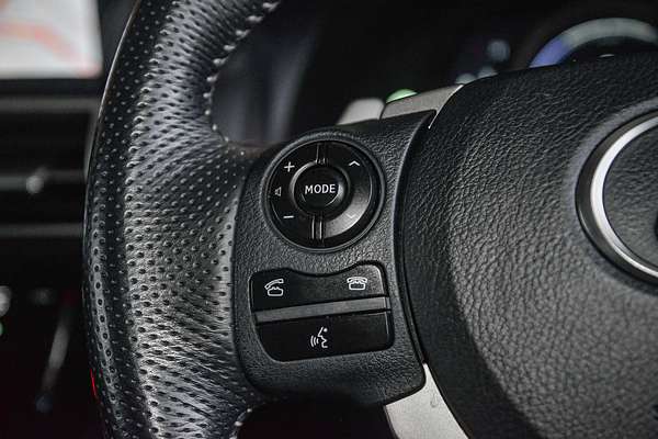 2014 Lexus IS IS300h F Sport AVE30R