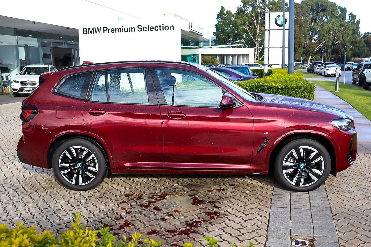 2024 BMW iX3 M Sport G08