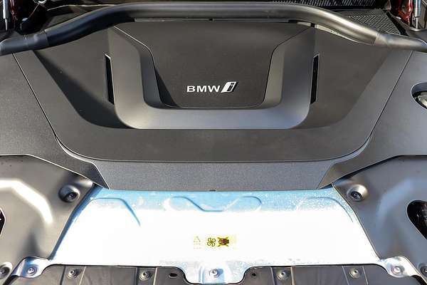 2024 BMW iX3 M Sport G08