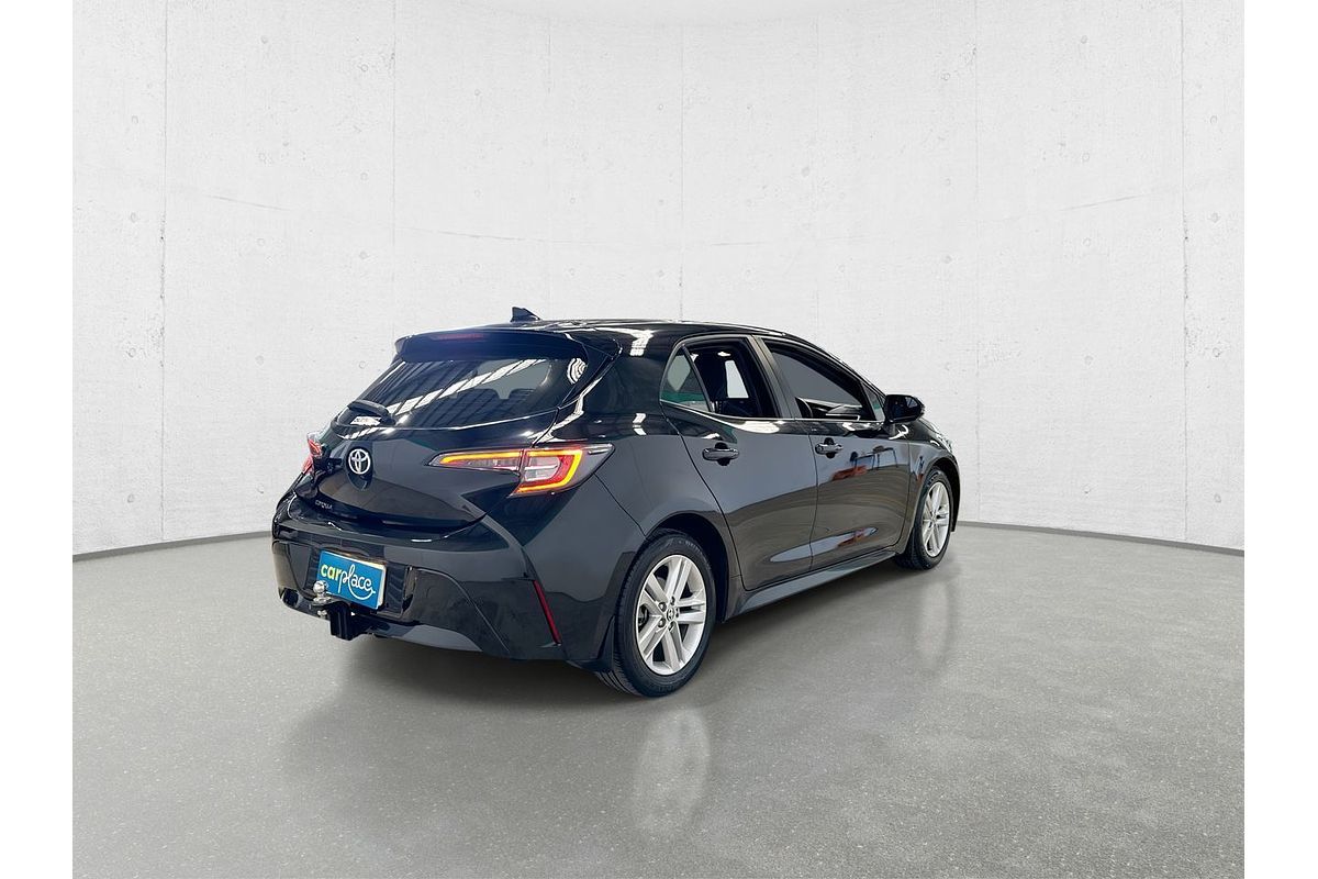 2018 Toyota Corolla Ascent Sport MZEA12R