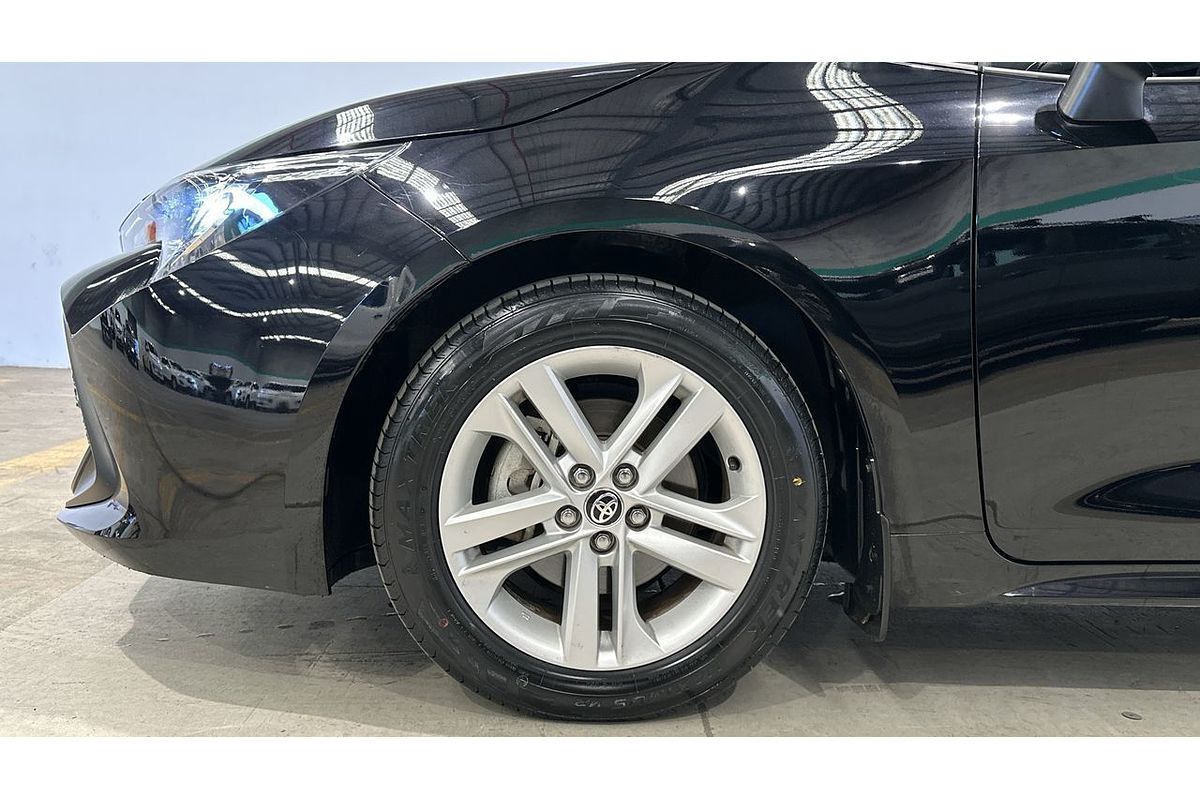 2018 Toyota Corolla Ascent Sport MZEA12R