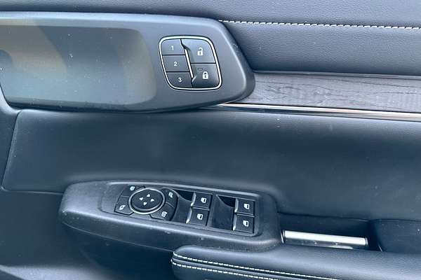 2024 Ford Everest Platinum 3.0L