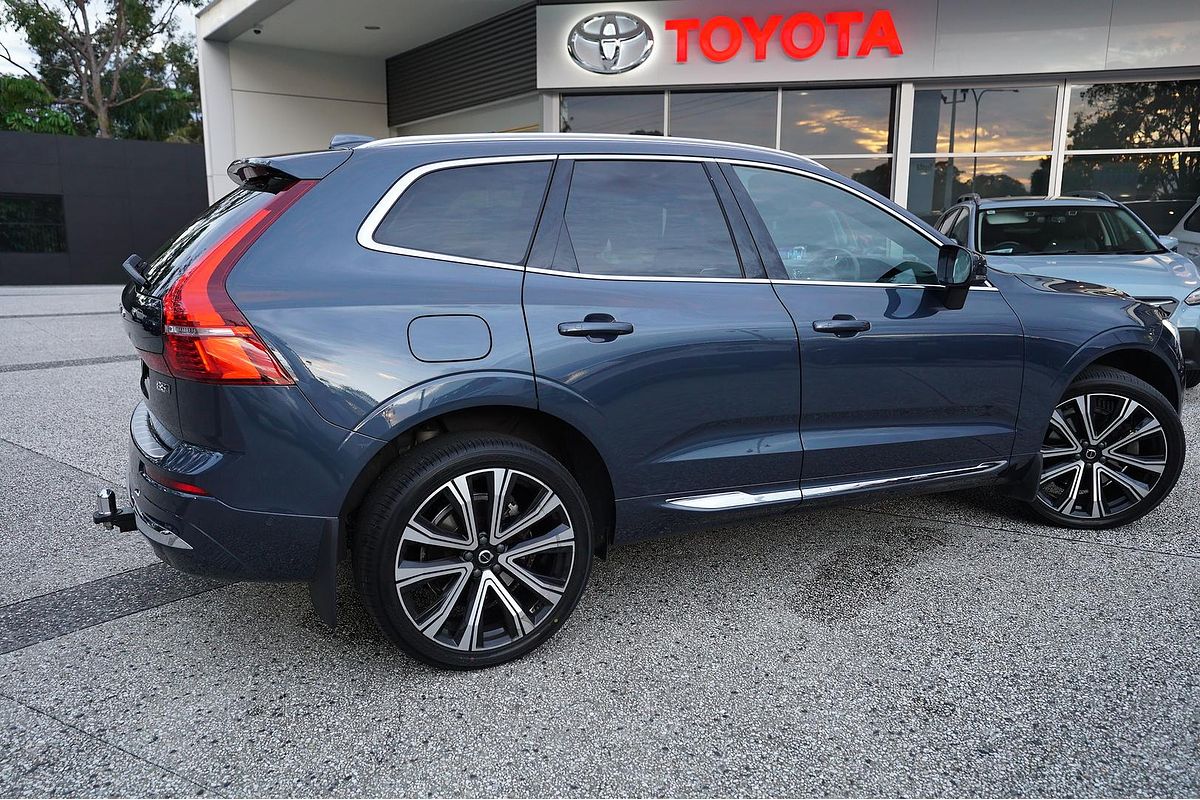 2021 Volvo XC60 B5 Inscription