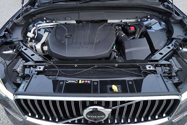 2021 Volvo XC60 B5 Inscription
