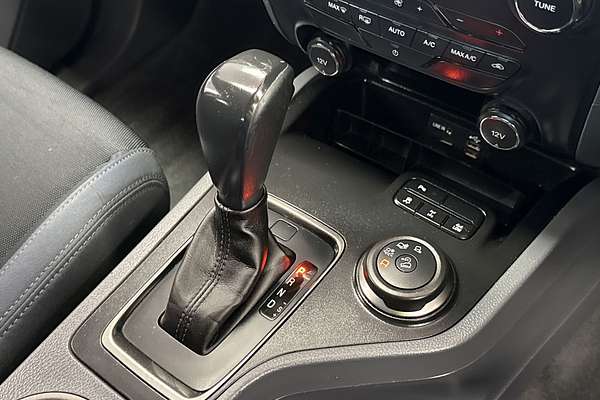 2015 Ford Everest Trend UA 3.2L