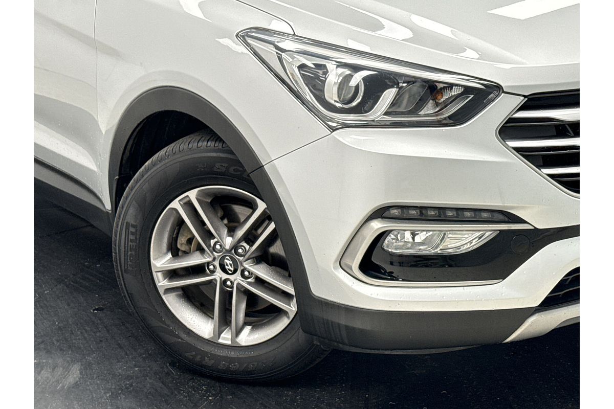 2016 Hyundai Santa Fe Active DM3 Series II