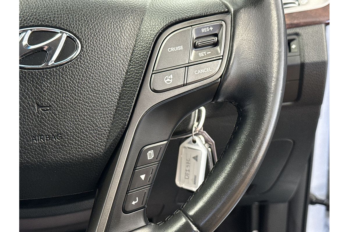 2016 Hyundai Santa Fe Active DM3 Series II