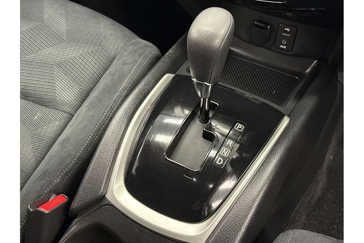 2014 Nissan X-TRAIL ST T32