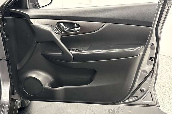 2014 Nissan X-TRAIL ST T32