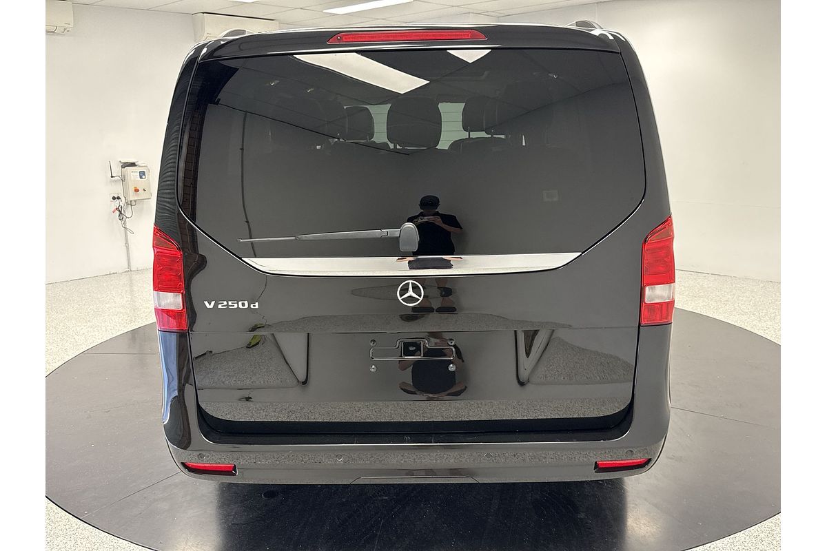 2022 Mercedes-Benz V-Class V250 d 447