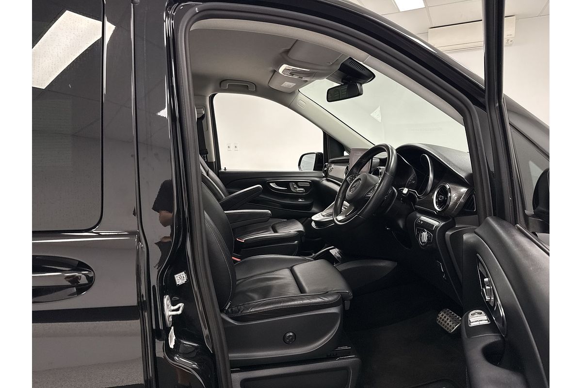 2022 Mercedes-Benz V-Class V250 d 447