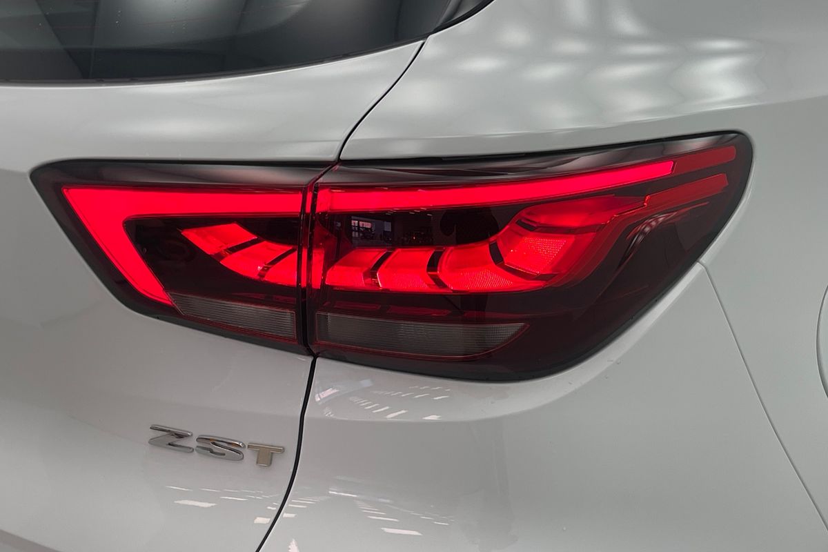 2021 MG ZST Excite