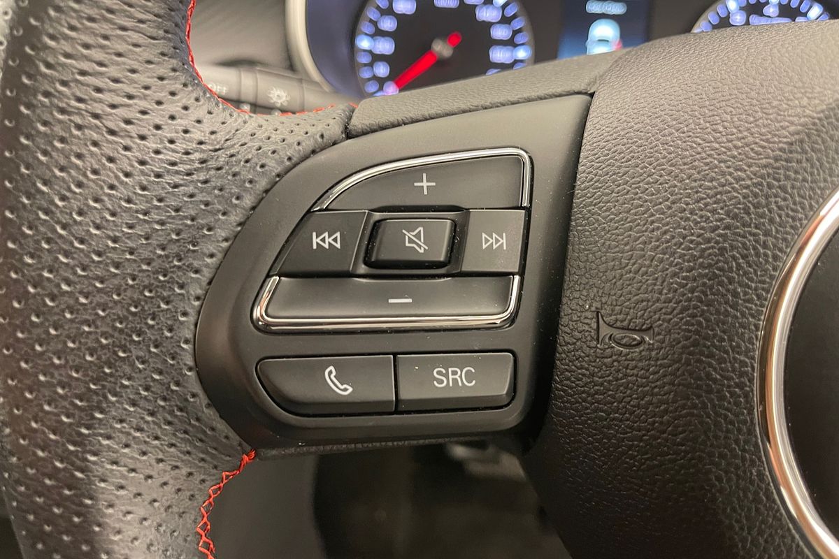 2021 MG ZST Excite