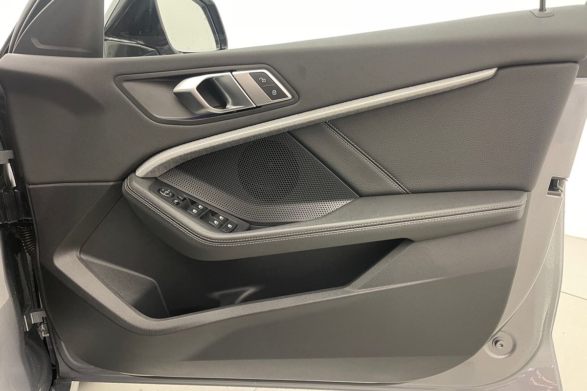 2022 BMW 1 Series 118i M Sport F40