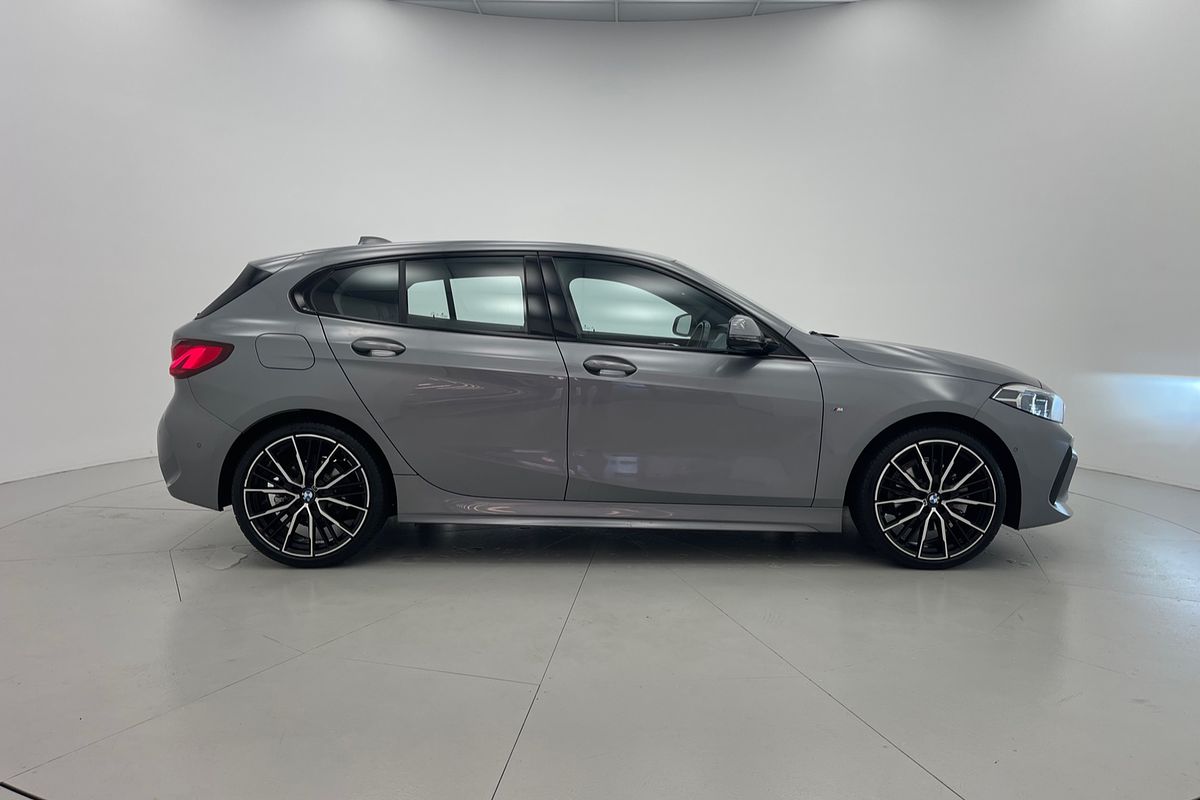 2022 BMW 1 Series 118i M Sport F40