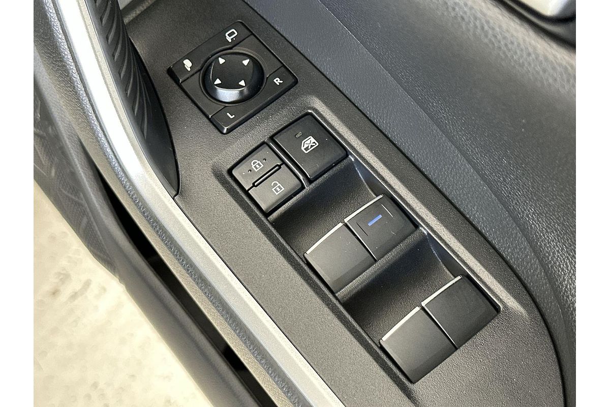 2020 Toyota RAV4 Cruiser AXAH54R