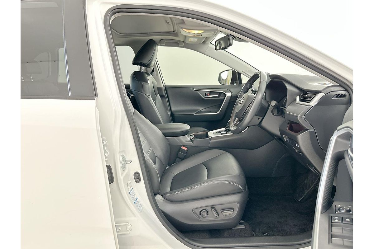 2020 Toyota RAV4 Cruiser AXAH54R