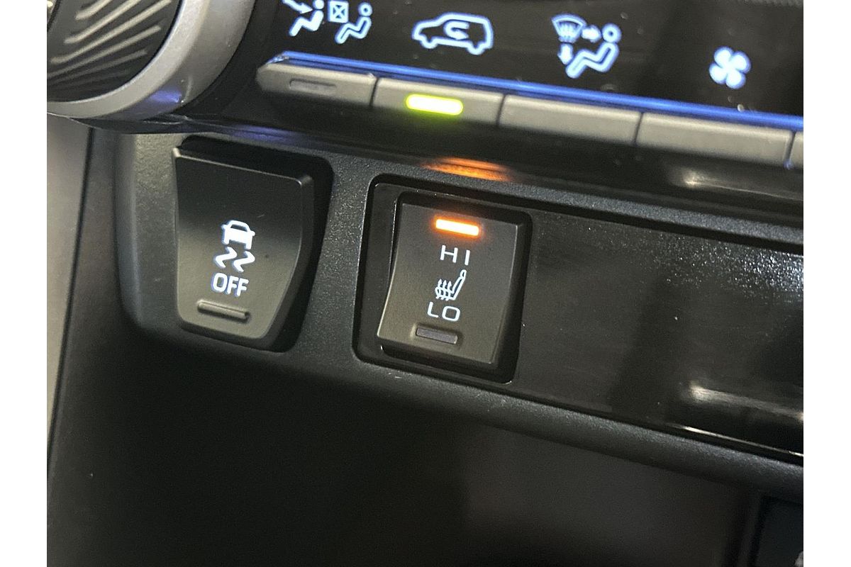 2020 Toyota RAV4 Cruiser AXAH54R