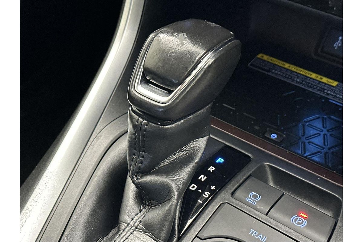 2020 Toyota RAV4 Cruiser AXAH54R