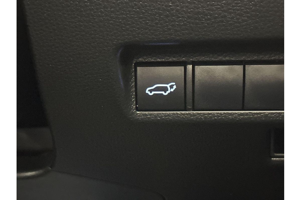 2020 Toyota RAV4 Cruiser AXAH54R