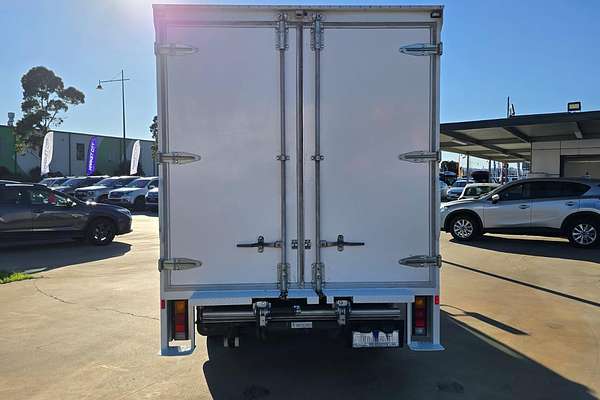 2021 Fuso Canter 515
