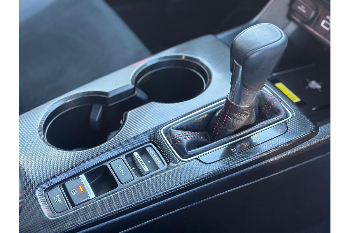 2023 Honda Civic VTi LX 11th Gen