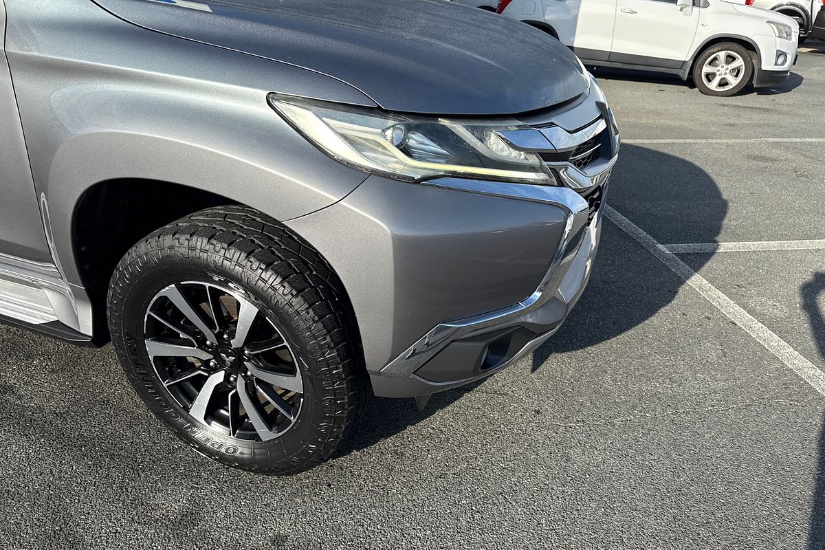 2016 Mitsubishi Pajero Sport GLX QE