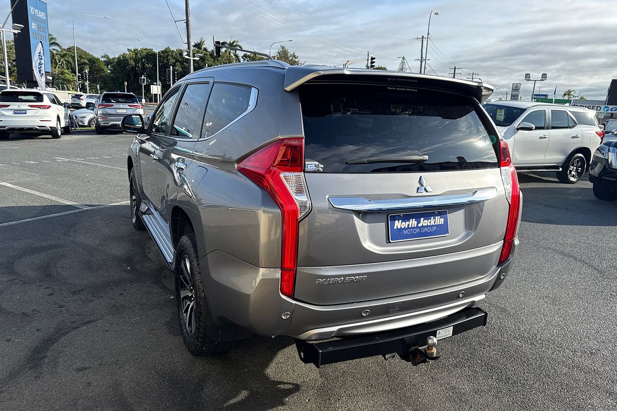 2016 Mitsubishi Pajero Sport GLX QE