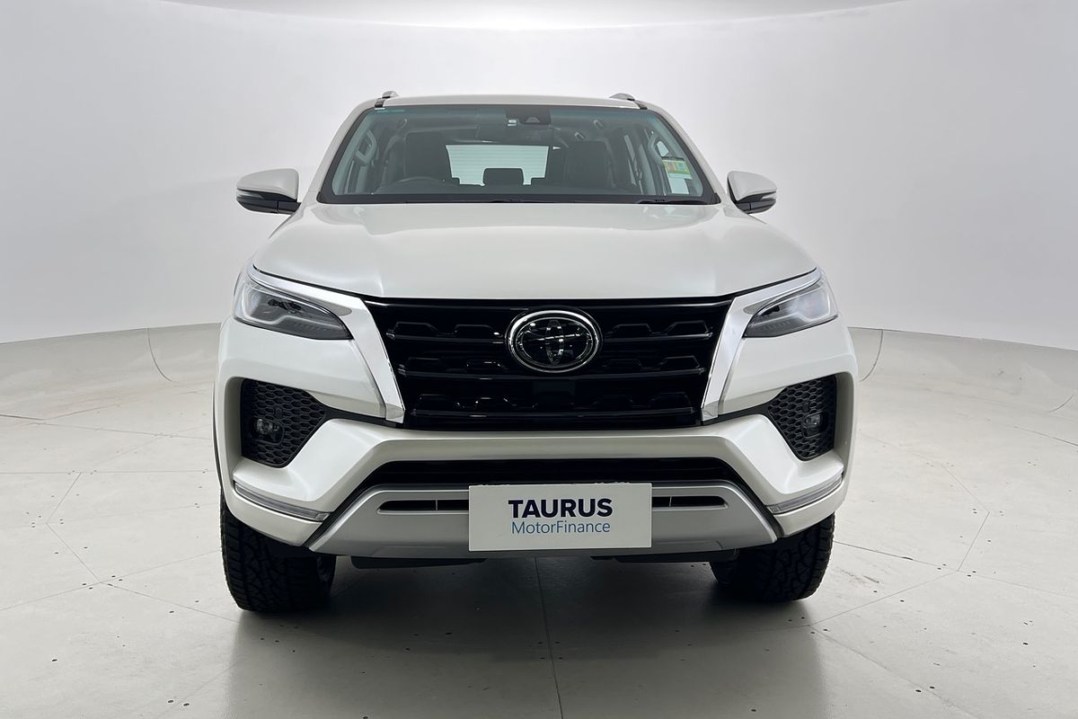 2021 Toyota Fortuner Crusade GUN156R