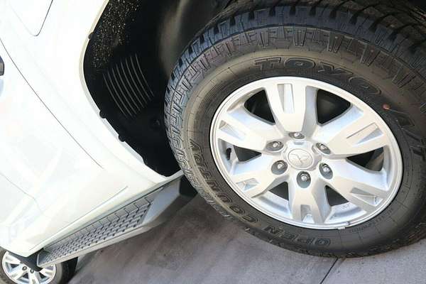 2024 Mitsubishi Triton GLX+ MV 4X4