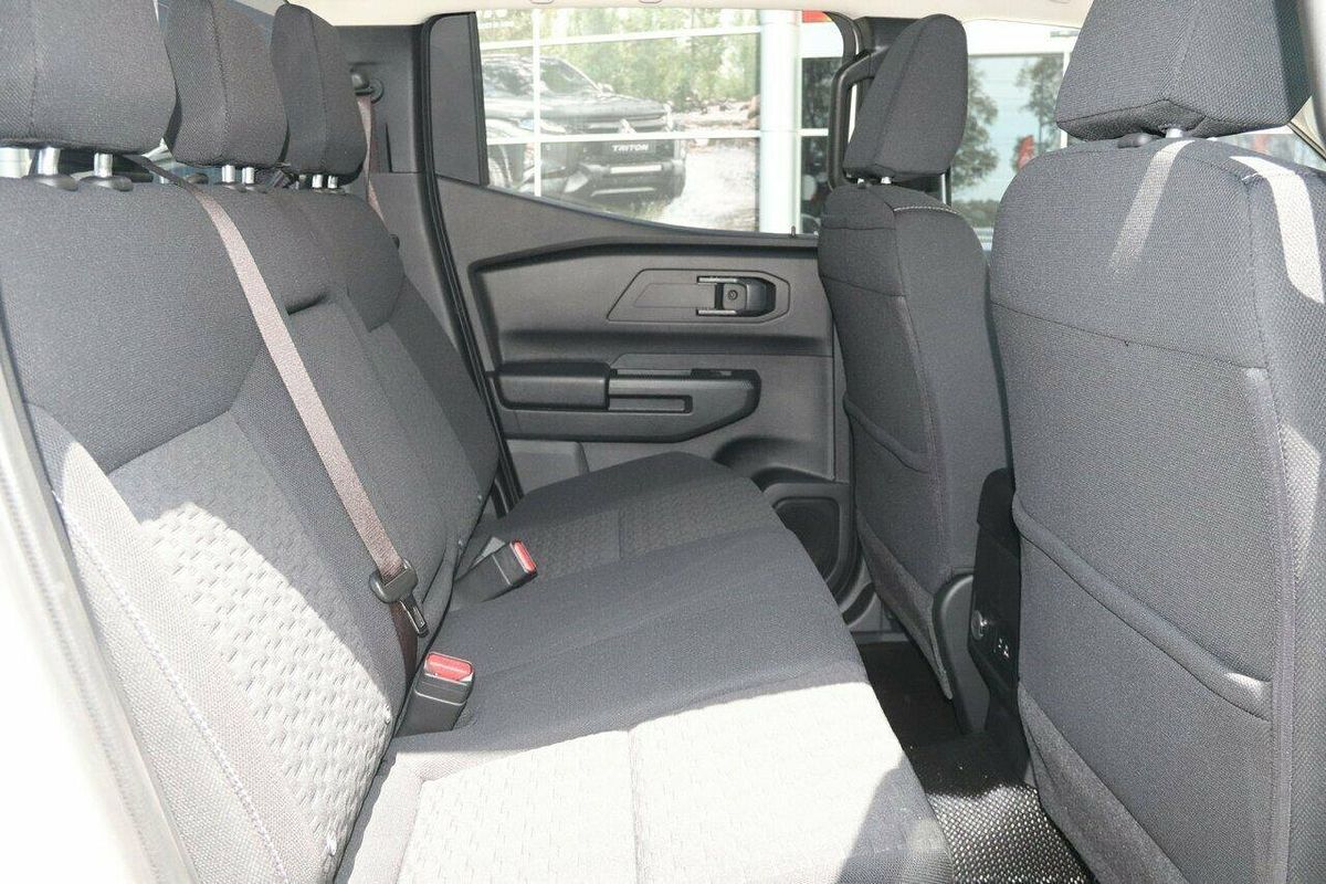2024 Mitsubishi Triton GLX+ MV 4X4