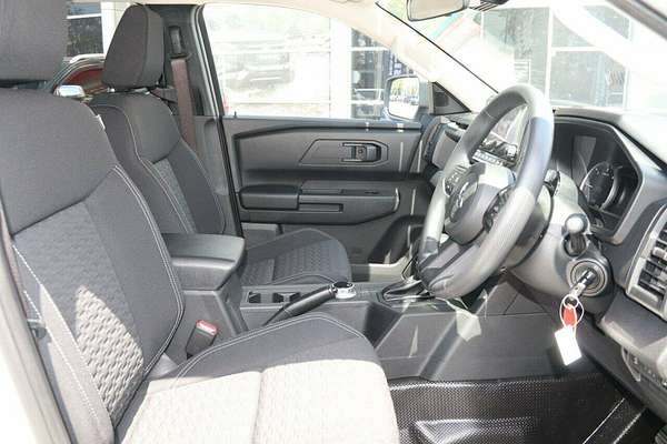2024 Mitsubishi Triton GLX+ MV 4X4